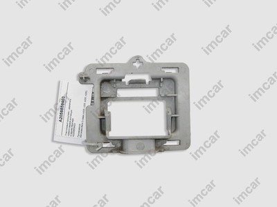 Mercedes-Benz A2058859403 Plastic Bracket Holder For Right  