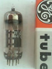 8GN8 TUBE GE NIB TESTED  BOXED VINTAGE COMMERCIAL SURPLUS