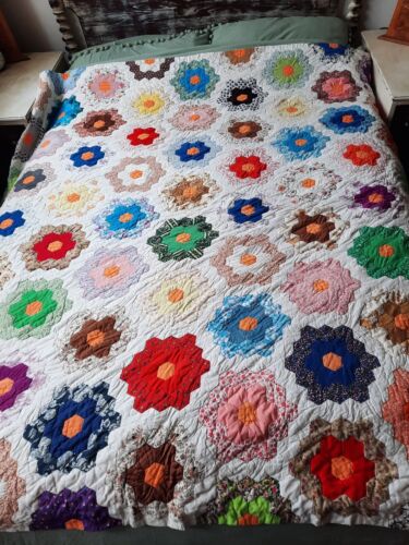 Vintage handmade 50p Patchwork blanket bed Throw Grandma's Sofa hexagon Double!! - Picture 1 of 11