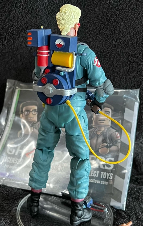 EGON SPENGLER • DIAMOND SELECT REAL GHOSTBUSTERS SERIES - image 3 of 4