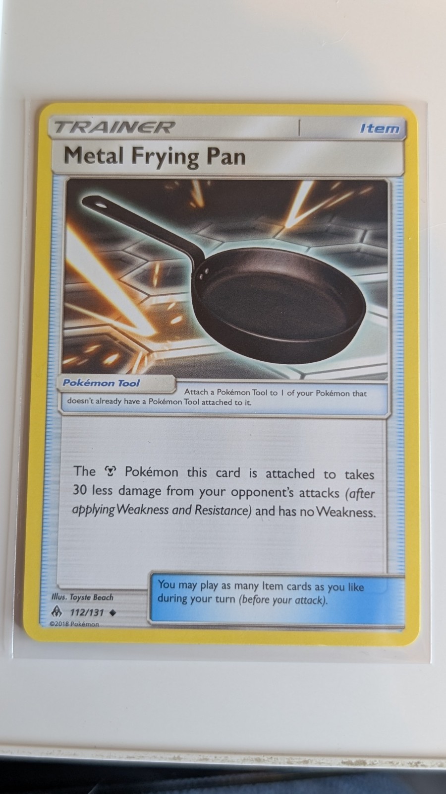 Pokémon Metal Frying Pan Trainer Item SM-Forbidden Light Regular 112/131 English