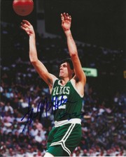 Former Boston Celtics HOF Great Kevin McHale Autographed 8x10 W/COA