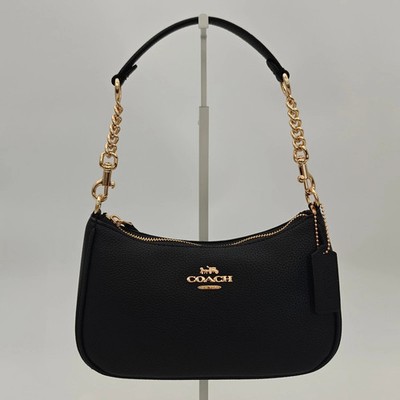 Signature Coach Teri Shoulder Bag CA209 Pebbled Black