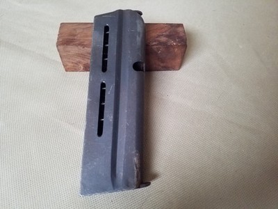 Original Star M pistol magazine 38 super. narrow base, star M marked on base