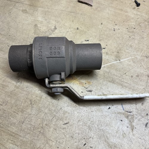 Milwaukee Valve 1 1/2 Sweat On Brass Ball Valve