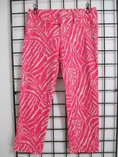 LILLY PULITZER   SIZE 2 BOLD PINK / FERN PRINT / CROPPED PANTS