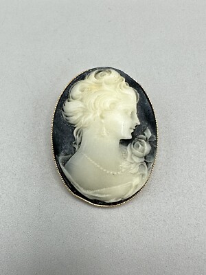 Vintage 1930s Cameo Broach Pendant Lady Woman Victorian Design Black White