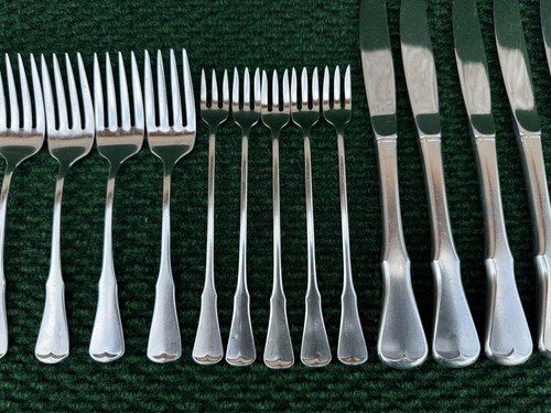 Patrick Henry Stainless Oneida Community Betty Crocker Fork Spoon Knife 79 Pcs - Picture 10 of 24
