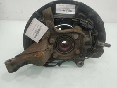 P30748277 achsschenkel vorne links VOLVO XC90 D5 EXECUTIVE 2004 428861