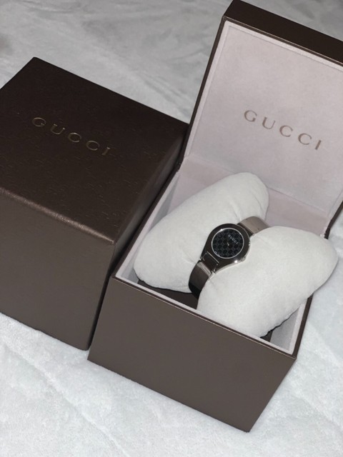 Gucci 6700 L Women's Series Bangle 