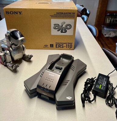 Sony AIBO ERS-110 Original first generation - Complete in Sony AIBO ERS-110 Original first generation - Complete in