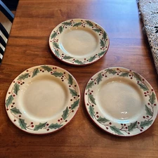 PARK DESIGNS 8 ¼" Christmas Holly Dessert Plate 2010-2011 Discontinued Pattern