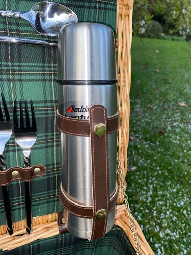 LUXURY Tartan Picnic Hamper Designer Champagne Flutes Glasses Cutlery Flask - Picture 9 of 15