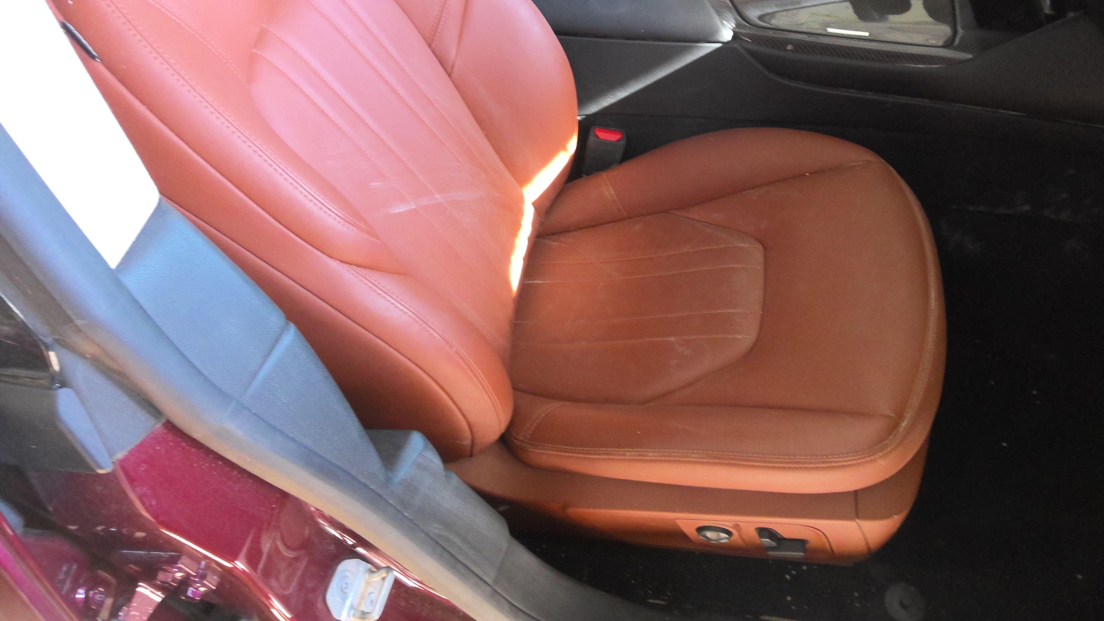 Front Door MASERATI LEVANTE Right 17