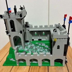 LEGO LEGOLAND King's Mountain Fortress 6081 In 1990 Used Retired As Is