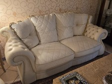 vendesi set divani in vera pelle 3+2 posti