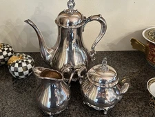 Pristine irreplaceable Reed & Barton "Provincial " 3 Piece Silver Tea Set  #7040