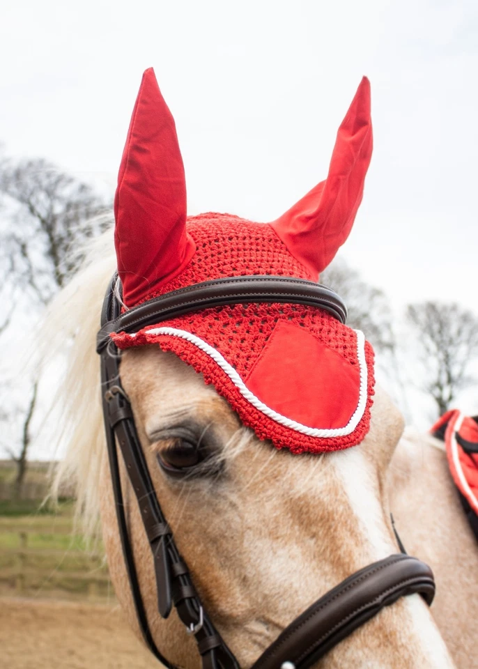 Conjunto de almofadas de sela de cavalo de luxo Matchy Matchy, almofada de sela de contato, véu de orelha, chapéu pom - Imagem 4 de 4