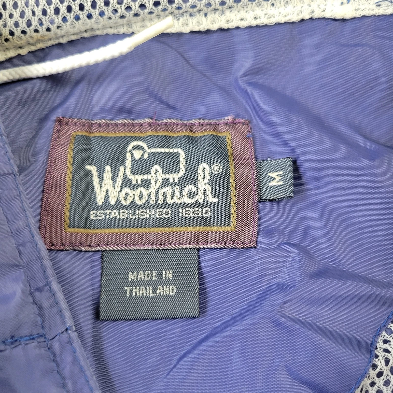 Woolrich Windbreaker Jacket Mens Medium VTG 80s Hooded Full Zip Pockets - product detail image 3