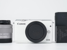 [Ecc+++++] Canon EOS M10 15-45mm F3.5-6.3 Fotocamera Mirrorless Bianca #3313A