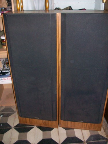Sony stereo speakers - Picture 2 of 2