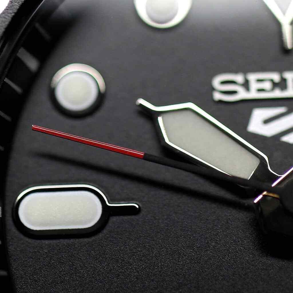 SEIKO 5 Sports SBSA249 SKX Mid-size Bespoke Color Limited SEIKO 5 Sports SBSA249 SKX Mid-size Bespoke Color Limited