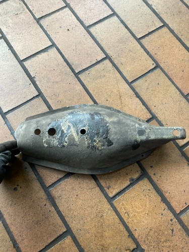 Original Mercedes-Benz W124 W201 Abdeckung Querlenker hinten links 1243520088