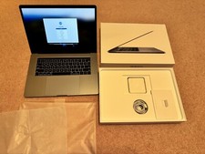 15-inch Apple MacBook Pro - Space Gray - 2018 - BARELY USED - 1 TB