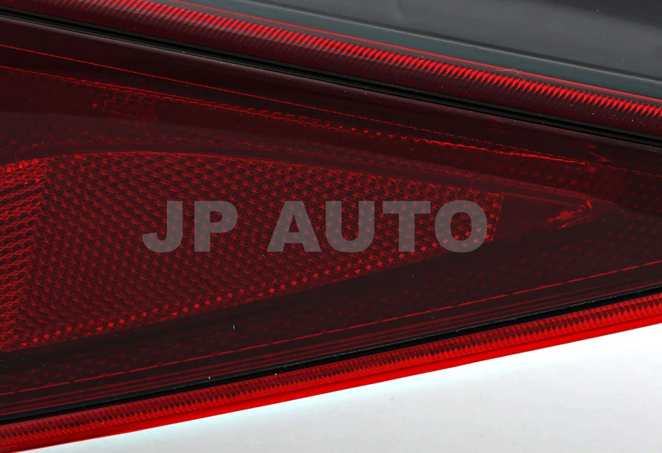 Luz trasera lado pasajero para Mazda 2012-2017 5 Foto 4 de 4