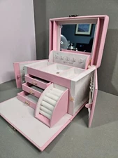 Vlando Jewelery Box / Organizer in Pink with Key - 10"x7"x7" Very Clean