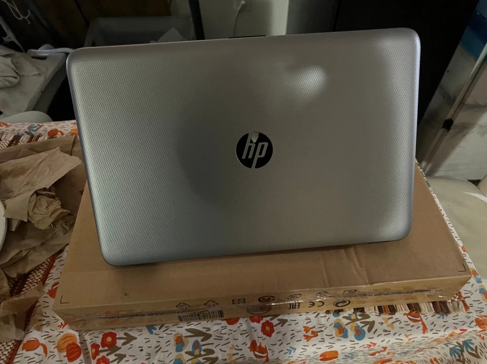 New Hp Pavilion 15-af130nr A8-7410 16GB Memory  512GB SSD Windows 10 - Image 2 of 4