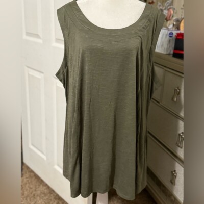 Avenue green blouse