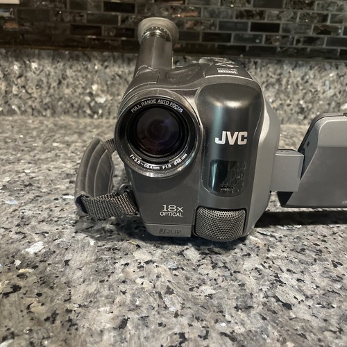 Vintage JVC GR-AXM2 Compact VHS Camcorder, Parts or Repair - Picture 7 of 13