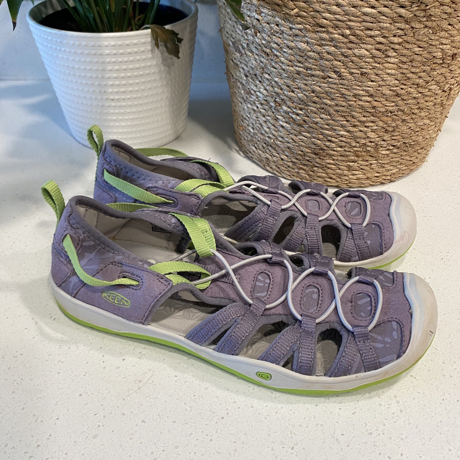 Keen Moxie sandalo scarpa acqua viola e verde giovane 6 donna 7