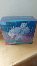 Pokémon TCG Top-Trainer-Box Reisegefährten DE NEU & OVP
