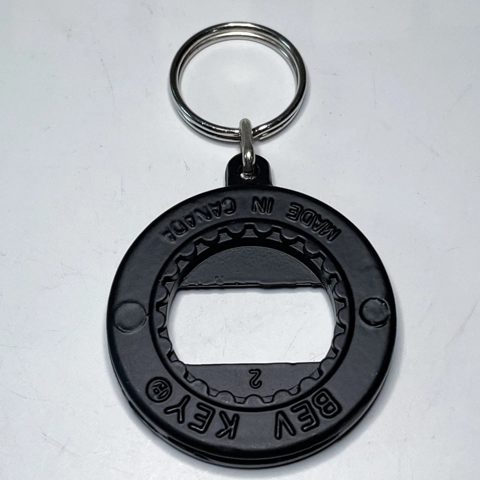 WWF Vintage STONE COLD BevKey Die-Cast Bottle Opener Keychain New Old Stock WWE - Image 3 of 4