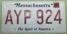 1997 Massachusetts Good Will Hunting License Plate W Photo Match Ayp-924 1997 Massachusetts Good Will Hunting License Plate W Photo Match Ayp-924