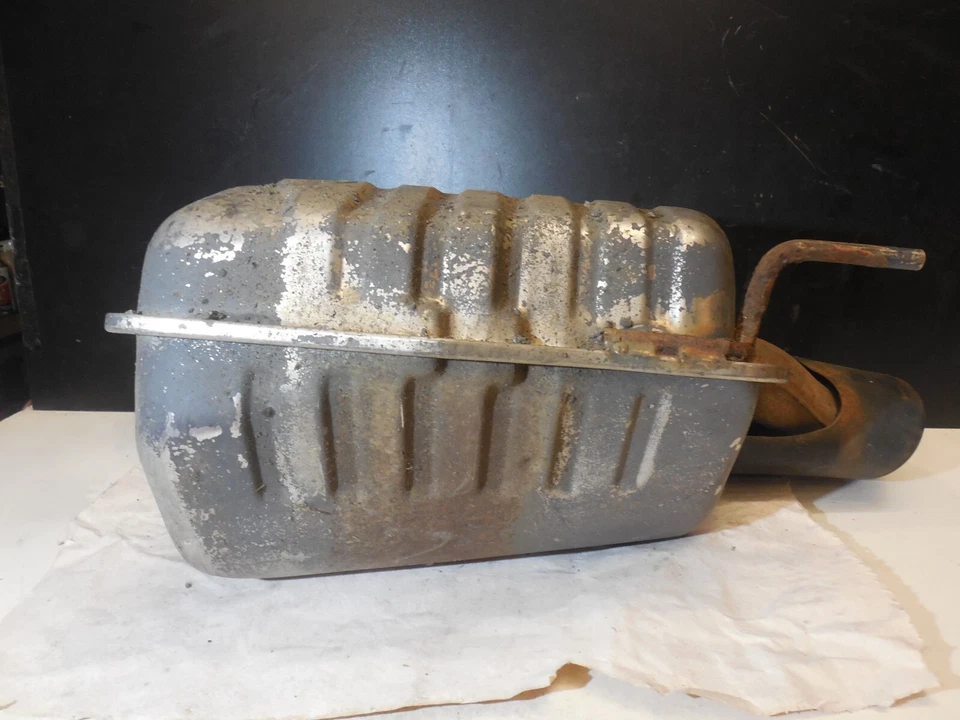 Silenciador escape trasero izquierdo a 2084910101 97-03 mercedes-benz w208 clk320 clk430 Foto 2 de 4