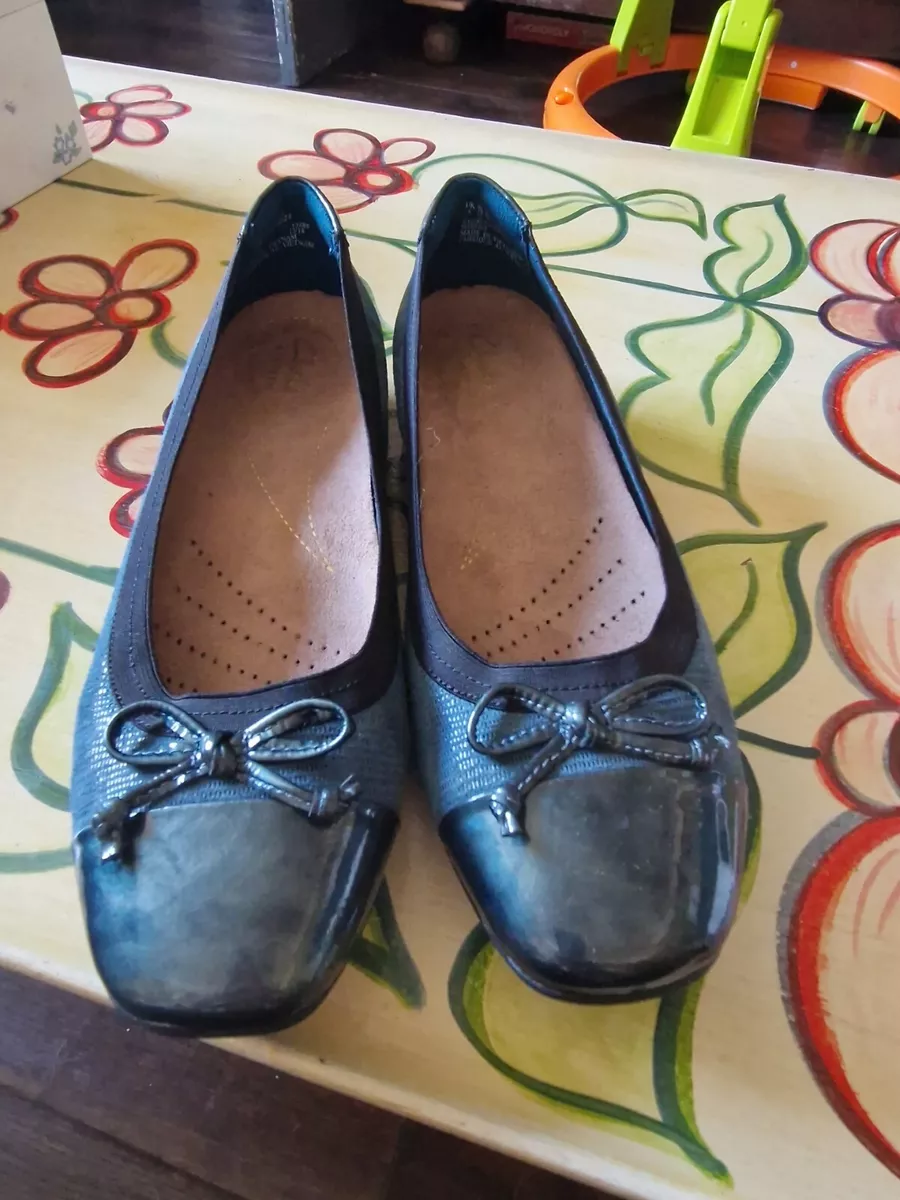 Clarks candra on sale glow