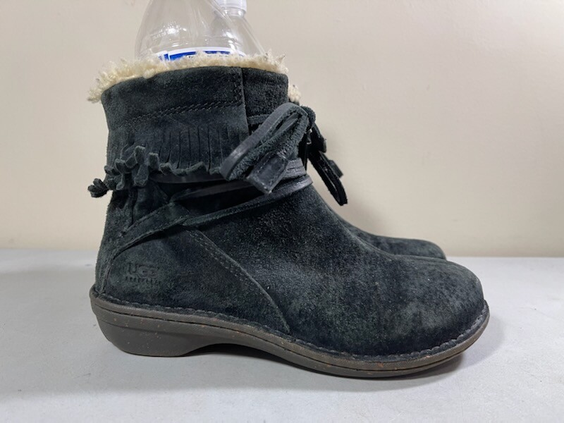 GAVIOTA ANKLE BOOTS SIZE 