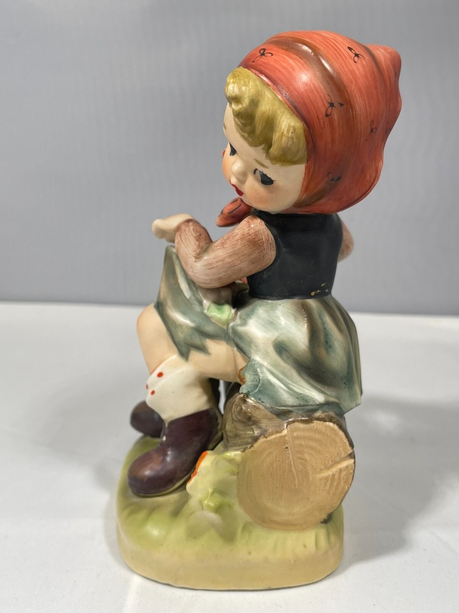 女の人のオブジェ NAPCOWARE Girl Figurine C7363 Japan Vintage Ceramic Flowers Dress