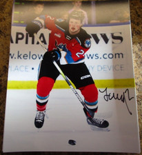 LANDON COWPER SIGNED 8X10 MATTE PHOTO KELOWNA ROCKETS (A)