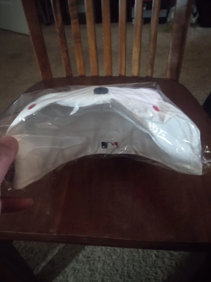 Cleveland Indians Chief Wahoo 1997 World Series White/Navy New Era Fitted "Rare" - Image 2 of 4