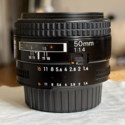 Nikon AF NIKKOR Standardobjektiv 1,4/50mm in OVP - super Zustand 