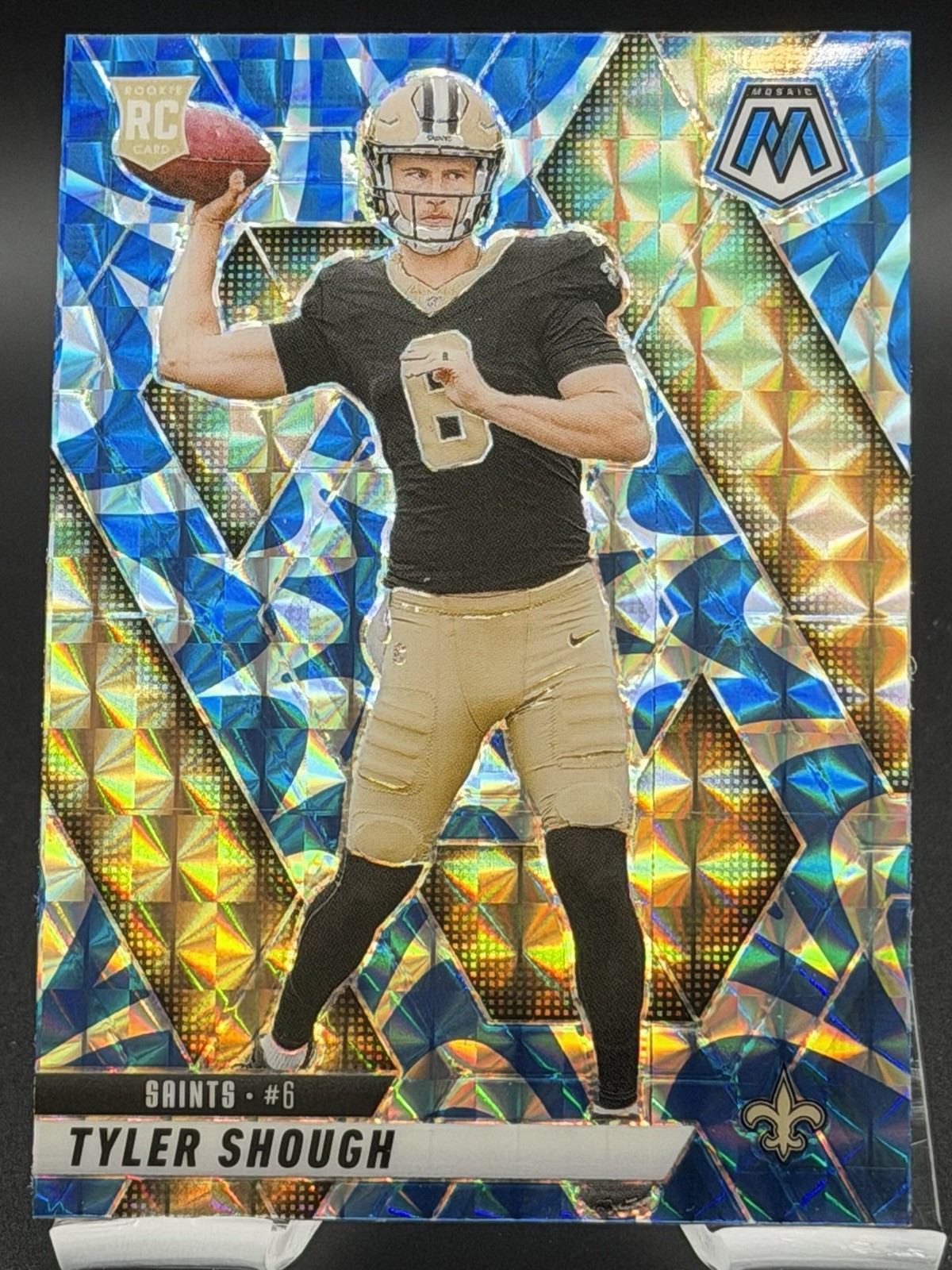 Panini 2025 Mosaic Tyler Shough RC Reactive Blue Prizm #312 New Orleans Saints
