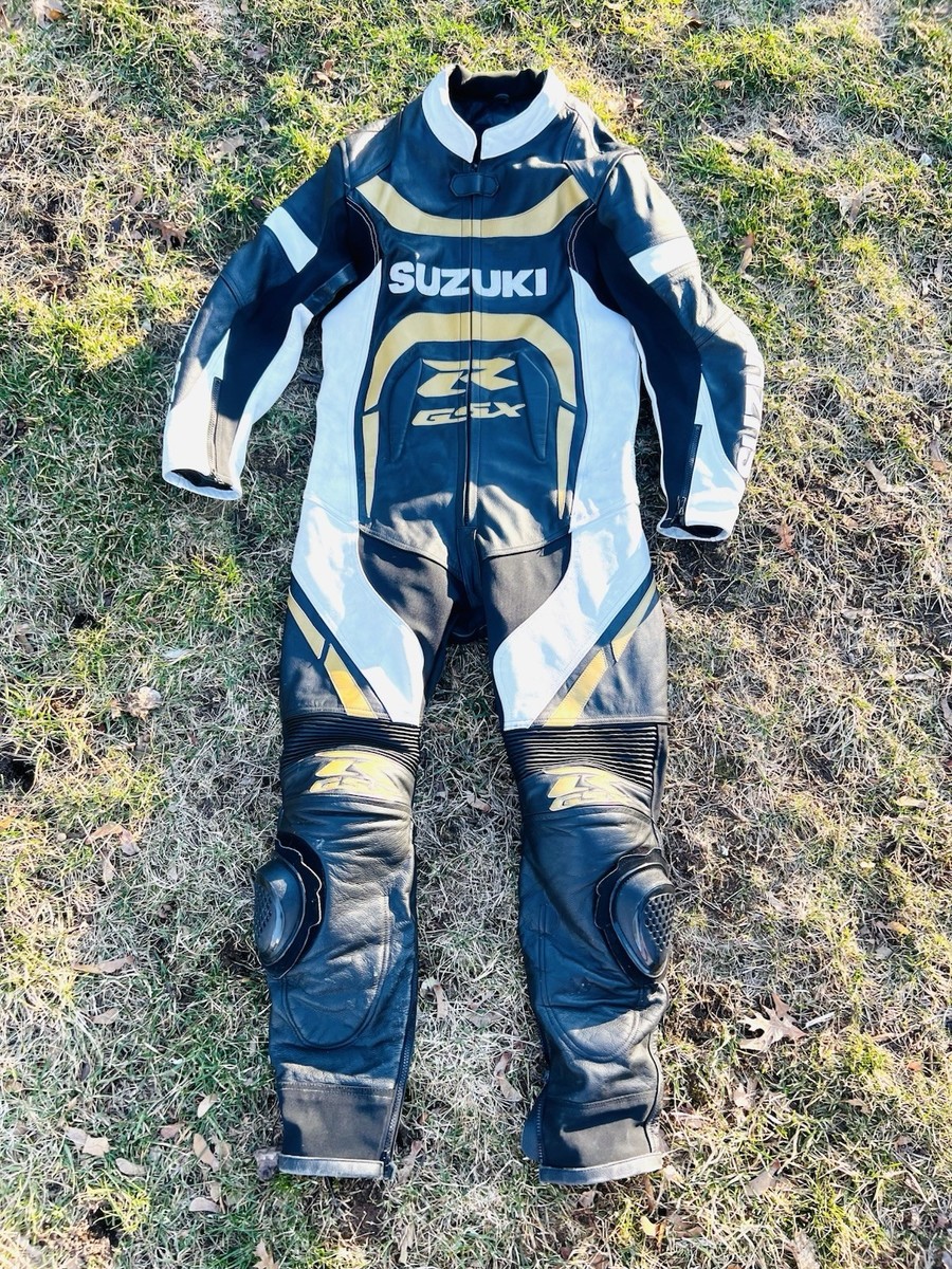 Vintage Suzuki GSXR Men's Leather Motorcycle Racing Suit/Armored