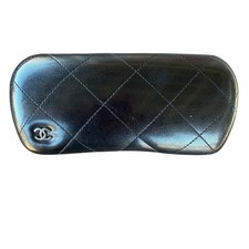 CHANEL CC Logo Quilted Black Hard Clamshell Sunglass Eyeglass Case Italy 6.5  