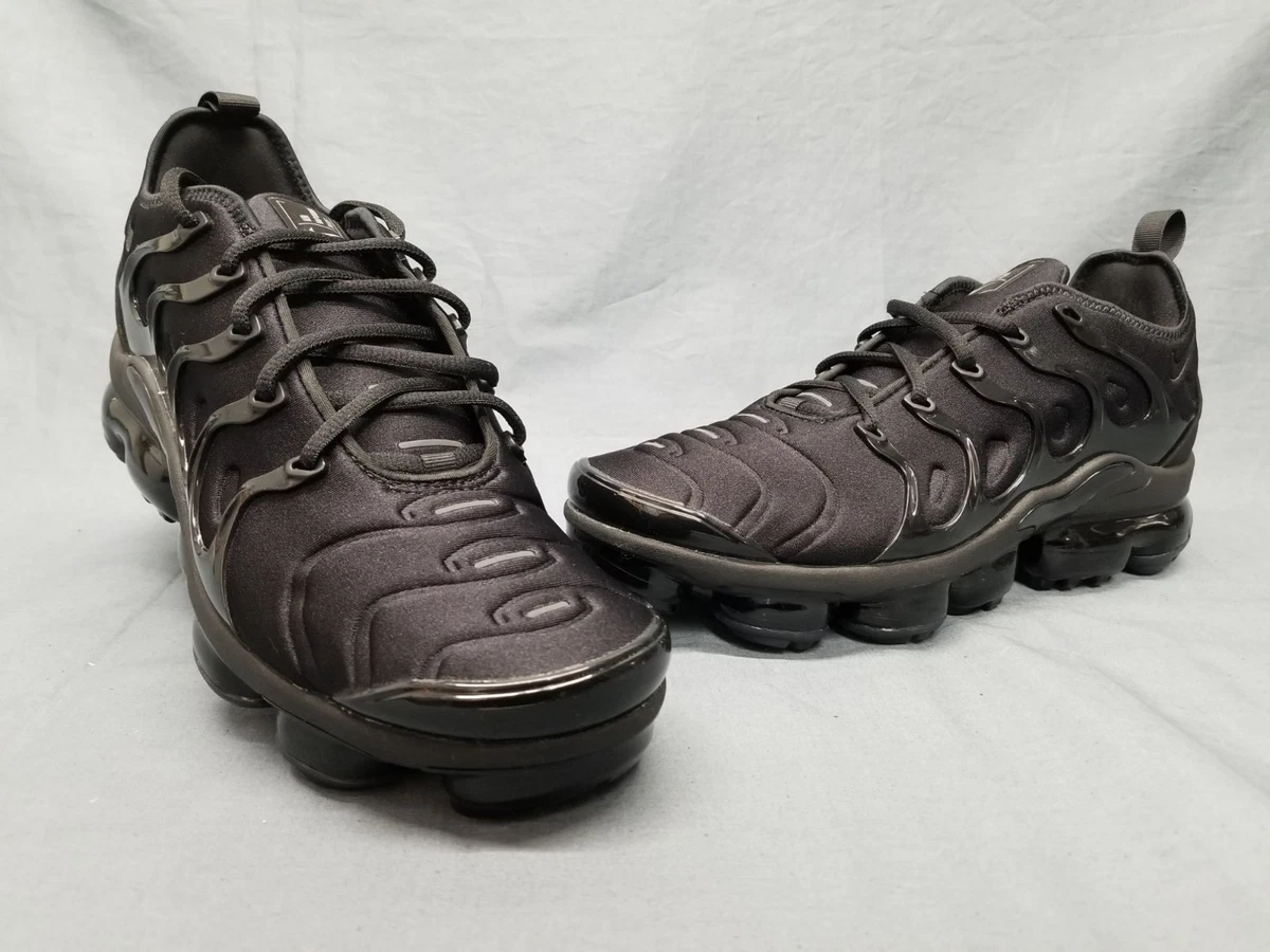 Nike Air VaporMax Plus 2025 Triple Black for Sale | Authenticity