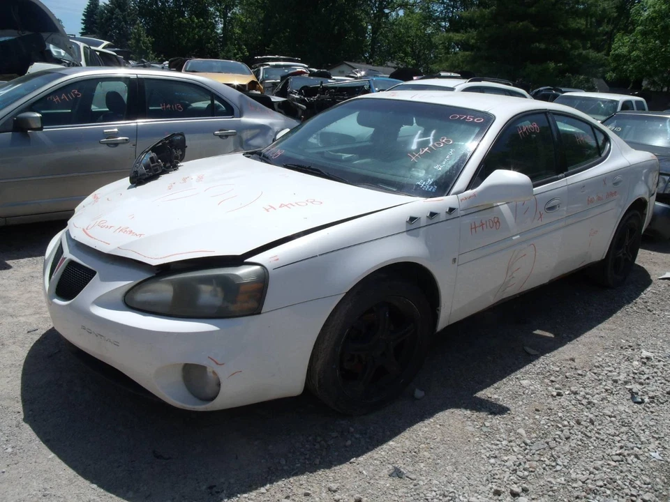 Used Engine Valve Cover fits: 2006 Pontiac Grand prix Valve Cover Grade A - Image 4 of 4