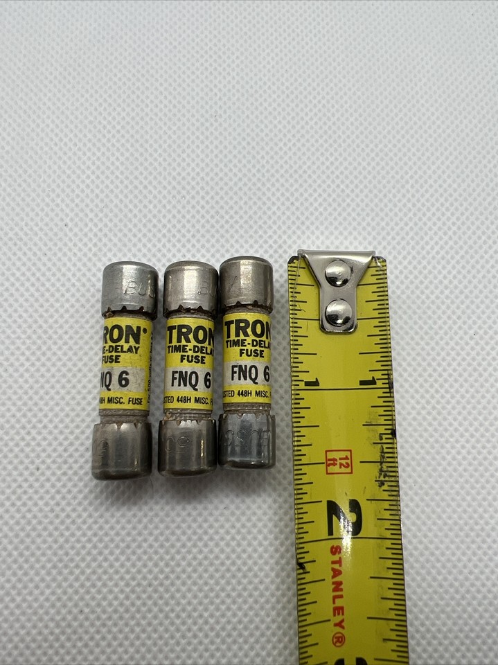 10 Pezzi Fusibili Bussmann FNQ-20 - 20 Amp 500Vac - Ritardati (Time Delay)